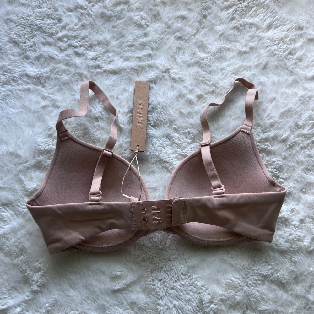 SKIMS Fits Everybody T-Shirt Bra Mica Tan Underwire BA-DEM-9221 Womens 30C NEW - Picture 4 of 11